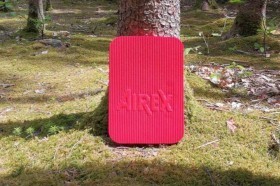 Blazinica za sedenje AIREX 30x21x1.5 rdeča